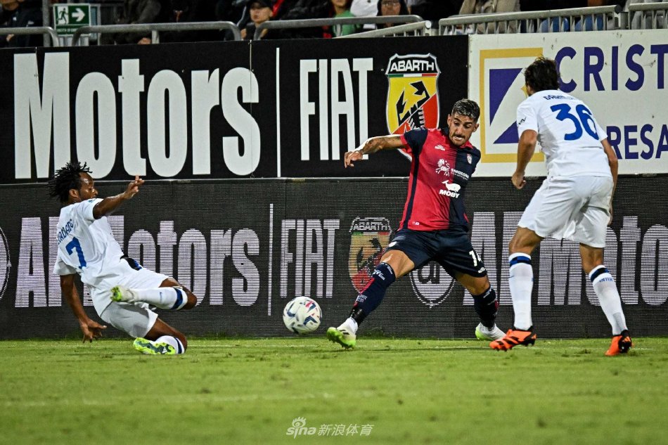 他利用自己 他利用自己