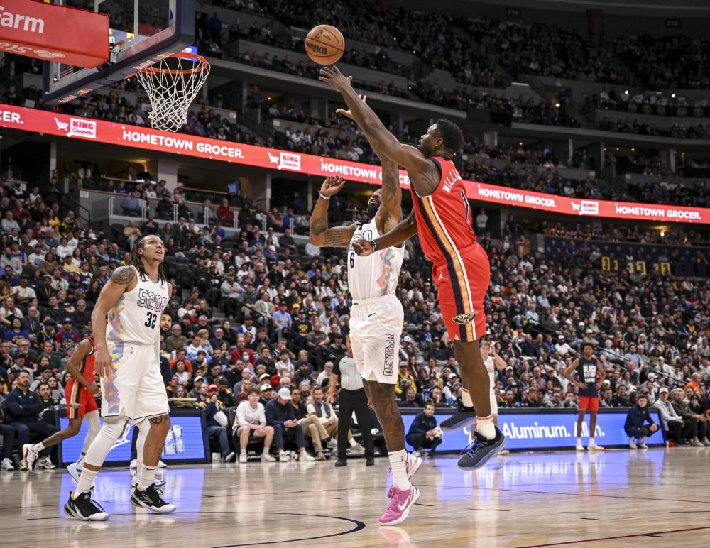 记者：埃弗顿仍然有意格拉利什，因薪资限制更倾向于租借.