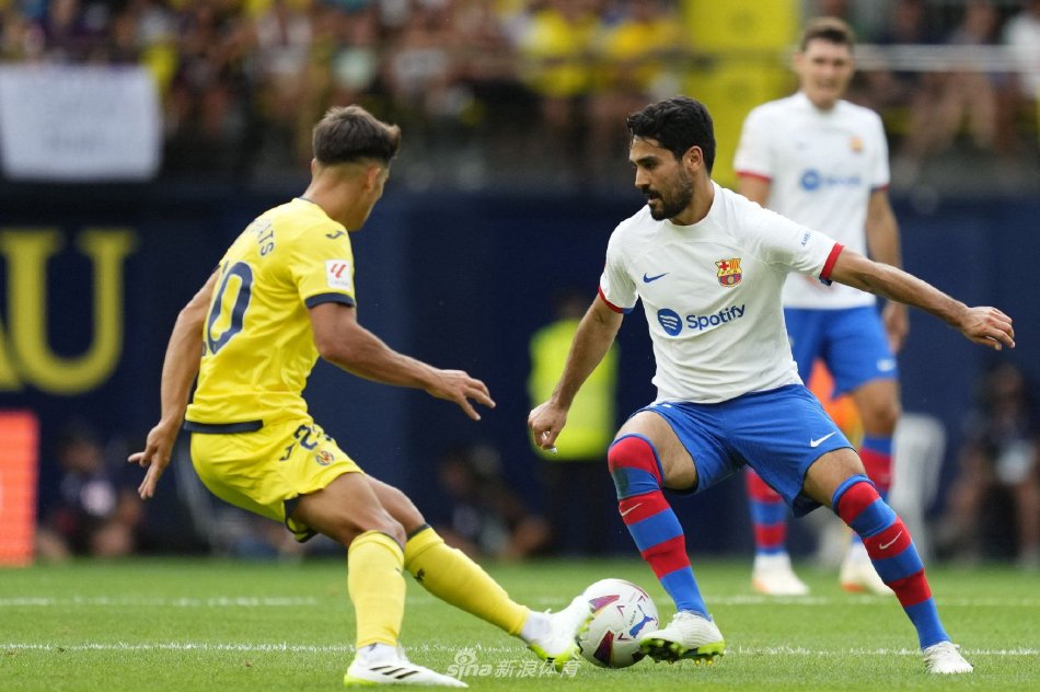 年轻2岁，提速2档！皇马要玩“重金属流”，阿隆索要靠孩子争冠？.