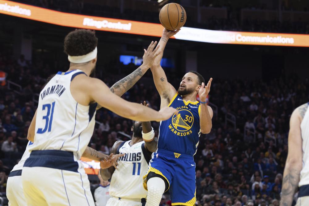 22岁身价剩500万！法蒂重伤后巴萨高薪续约6年，现合同剩3150万欧